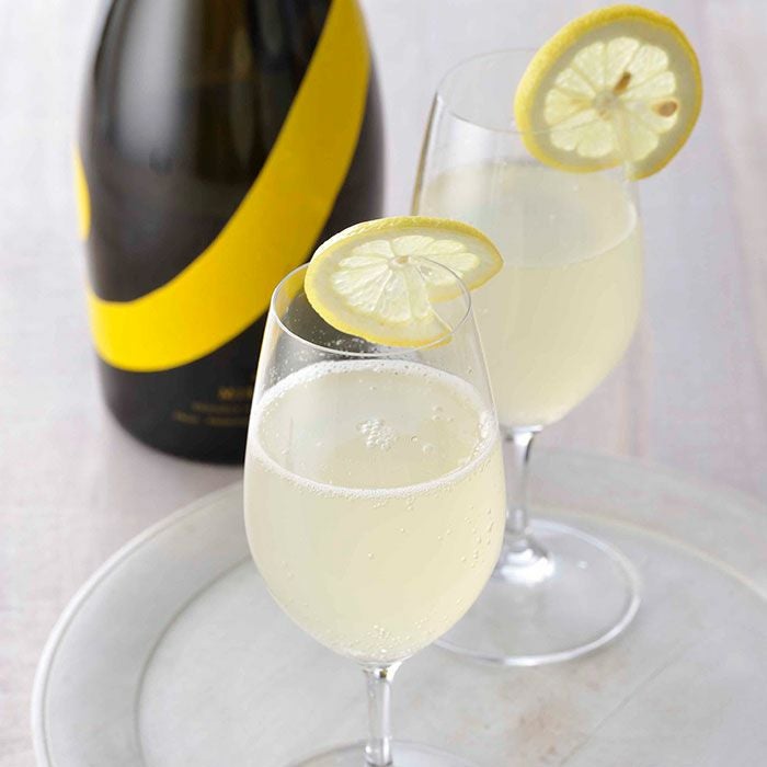 MIKADO LEMON （スパークリングレモン酒） 750ｍｌ