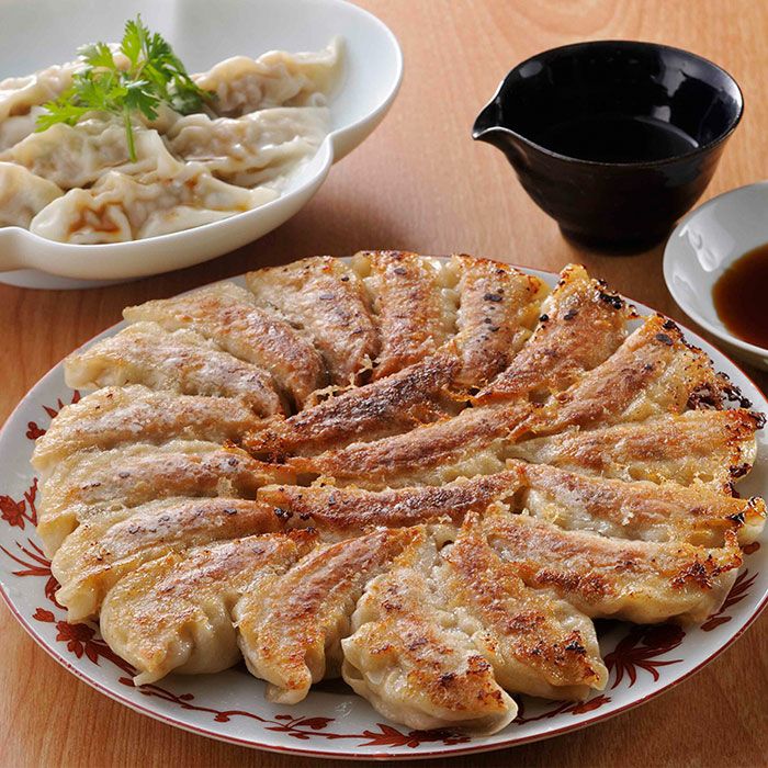 焼餃子 ほぁんほぁん】古都の元祖焼餃子（30個×2袋）｜おとなの週末お取り寄せ