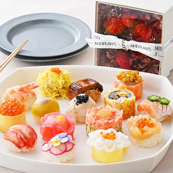 ホテルニューオータニ レトルトスープ・カレーセット（8個入）｜おとな