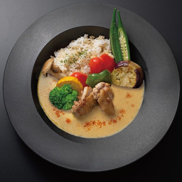 和風なココナッツカレーセット 【家庭酒房 ふきのとう】｜おとなの週末