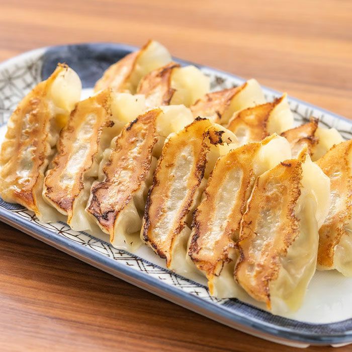 元祖ぎょうざ苑】A5ランク神戸ビーフ入り！極み餃子（15個×2パック